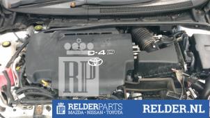 Gebruikte Versnellingsbak Toyota Avensis Wagon (T27) 2.0 16V D-4D-F Prijs € 500,00 Margeregeling aangeboden door Relder Parts B.V.