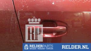 Gebruikte Portiergreep 4Deurs rechts-voor Toyota Prius (NHW20) 1.5 16V Prijs € 23,00 Margeregeling aangeboden door Relder Parts B.V.