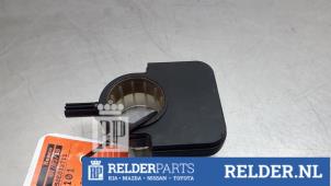 Gebruikte Gier sensor Toyota Avensis Wagon (T25/B1E) 2.0 16V D-4D Prijs € 45,00 Margeregeling aangeboden door Relder Parts B.V.