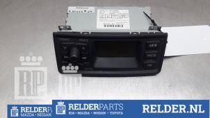 Gebruikte Display Interieur Toyota Yaris (P1) 1.3 16V VVT-i Prijs € 45,00 Margeregeling aangeboden door Relder Parts B.V.
