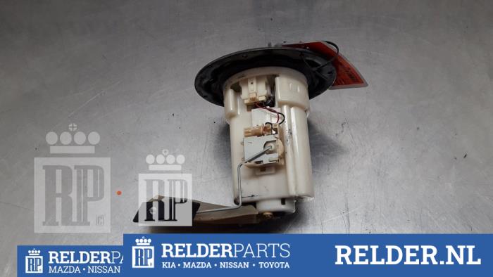 Gebruikte Tank element Pomp Mazda Premacy 1.8 16V Prijs € 32,00 Margeregeling aangeboden door Relder Parts B.V.