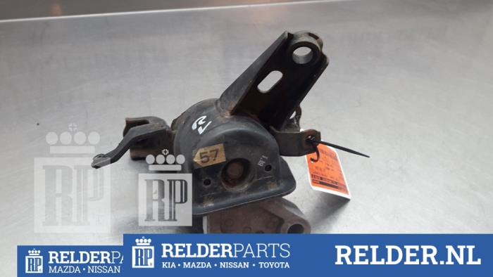 Gebruikte Motorsteun Toyota Auris (E15) 1.6 Dual VVT-i 16V Prijs € 32,00 Margeregeling aangeboden door Relder Parts B.V.
