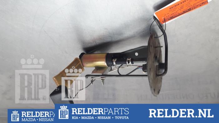 Gebruikte Tank element Pomp Toyota Starlet (EP9) 1.3,XLi,GLi 16V Prijs € 25,00 Margeregeling aangeboden door Relder Parts B.V.