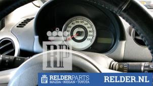 Gebruikte Instrumentenpaneel Mazda 2 (DE) 1.4 CDVi 16V Prijs € 40,00 Margeregeling aangeboden door Relder Parts B.V.