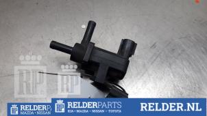 Gebruikte Vacuum ventiel Toyota Avensis Verso (M20) 2.0 16V VVT-i D-4 Prijs € 32,00 Margeregeling aangeboden door Relder Parts B.V.