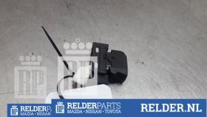Gebruikte Schakelaar Elektrisch Raam Nissan Pixo (D31S) 1.0 12V Prijs € 15,00 Margeregeling aangeboden door Relder Parts B.V.