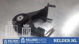 Gebruikte Motorrubber Toyota Corolla Verso (R10/11) 2.2 D-4D 16V Prijs € 32,00 Margeregeling aangeboden door Relder Parts B.V.