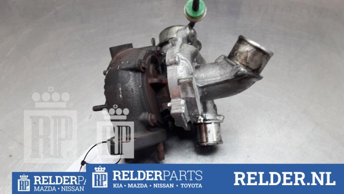 Gebruikte G-lader Toyota Auris (E15) 1.4 D-4D-F 16V Prijs € 225,00 Margeregeling aangeboden door Relder Parts B.V.