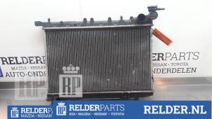 Gebruikte Radiateur Nissan Almera (N15) 1.4 GX 16V Prijs € 32,00 Margeregeling aangeboden door Relder Parts B.V.