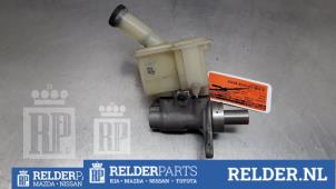 Gebruikte Hoofdremcilinder Nissan Micra (K13) 1.2 12V Prijs € 25,00 Margeregeling aangeboden door Relder Parts B.V.