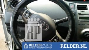 Gebruikte Airbag Set + Module Toyota Yaris II (P9) 1.4 D-4D Prijs € 450,00 Margeregeling aangeboden door Relder Parts B.V.