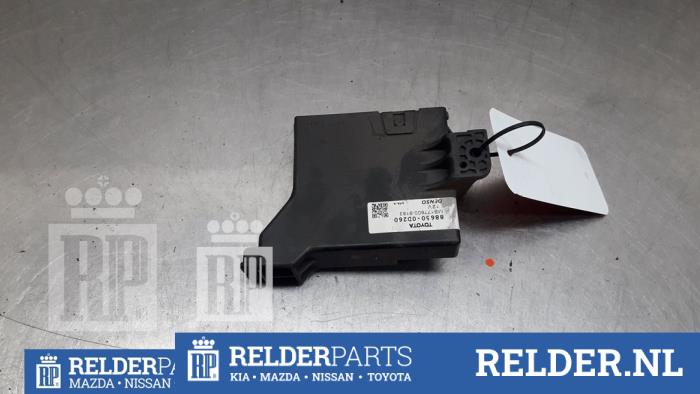 Gebruikte Module Koeling Toyota Yaris II (P9) 1.4 D-4D Prijs € 45,00 Margeregeling aangeboden door Relder Parts B.V.