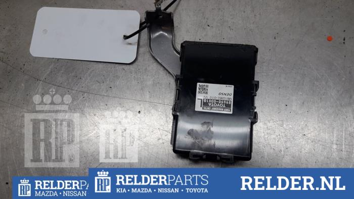 Gebruikte Computer Diversen Toyota Yaris II (P9) 1.4 D-4D Prijs € 32,00 Margeregeling aangeboden door Relder Parts B.V.
