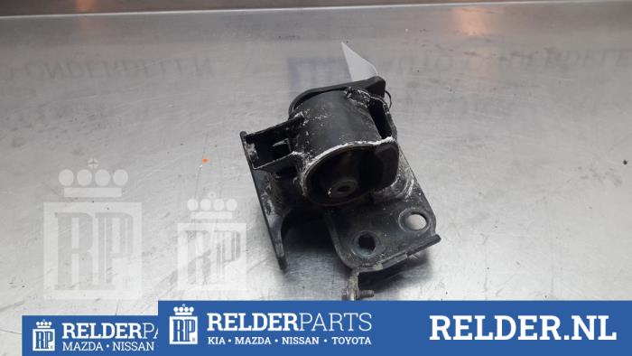 Gebruikte Motorrubber Toyota RAV4 (A3) 2.2 D-4D-F 16V 4x4 Prijs € 30,00 Margeregeling aangeboden door Relder Parts B.V.
