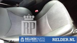 Gebruikte Voorstoel rechts Toyota Prius (ZVW3) 1.8 16V Prijs € 75,00 Margeregeling aangeboden door Relder Parts B.V.