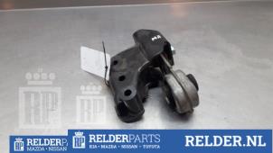 Gebruikte Motorsteun Nissan Qashqai (J11) 1.6 DIG-T 163 16V Prijs € 27,00 Margeregeling aangeboden door Relder Parts B.V.