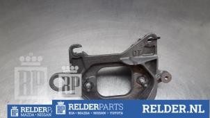 Gebruikte Motorsteun Nissan Qashqai (J11) 1.6 DIG-T 163 16V Prijs € 45,00 Margeregeling aangeboden door Relder Parts B.V.