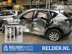 Gebruikte Ruitensproeierpomp voor Mazda CX-5 (KE,GH) 2.0 SkyActiv-G 16V 2WD Prijs € 40,00 Margeregeling aangeboden door Relder Parts B.V.
