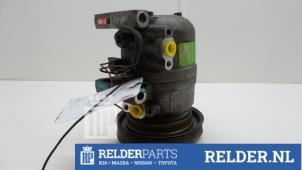 Gebruikte Pomp Airco Nissan Primera (P10) 2.0i 16V SPi Kat. Prijs € 45,00 Margeregeling aangeboden door Relder Parts B.V.