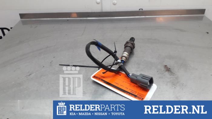 Gebruikte Lambda Sonde Toyota Avensis Wagon (T25/B1E) 2.0 16V VVT-i D4 Prijs € 25,00 Margeregeling aangeboden door Relder Parts B.V.