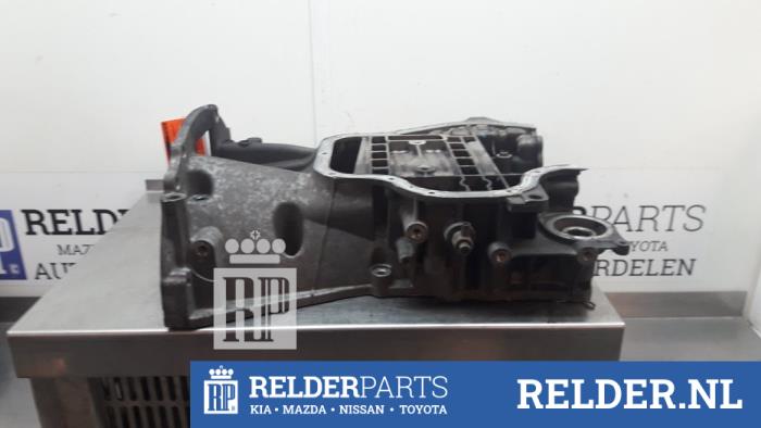 Gebruikte Carterpan Toyota Avensis Verso (M20) 2.0 16V VVT-i D-4 Prijs € 75,00 Margeregeling aangeboden door Relder Parts B.V.