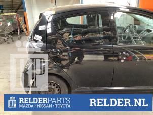 Gebruikte Deur 4Deurs rechts-achter Toyota Aygo (B10) 1.0 12V VVT-i Prijs € 100,00 Margeregeling aangeboden door Relder Parts B.V.