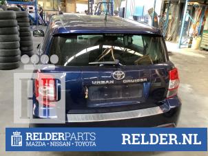 Gebruikte Schokbreker rechts-achter Toyota Urban Cruiser 1.33 Dual VVT-I 16V 2WD Prijs € 25,00 Margeregeling aangeboden door Relder Parts B.V.