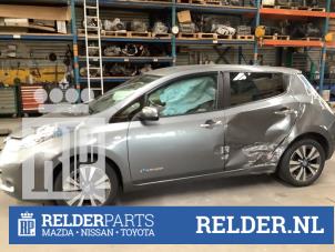 Gebruikte Remklauw (Tang) links-achter Nissan Leaf (ZE0) Leaf Prijs € 50,00 Margeregeling aangeboden door Relder Parts B.V.