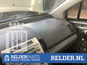 Gebruikte Airbag rechts (Dashboard) Toyota Corolla Verso (R10/11) 2.2 D-4D 16V Prijs € 150,00 Margeregeling aangeboden door Relder Parts B.V.