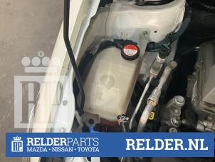 Gebruikte Koelwater Reservoir Toyota Auris (E18) 1.8 16V Hybrid Prijs € 25,00 Margeregeling aangeboden door Relder Parts B.V.