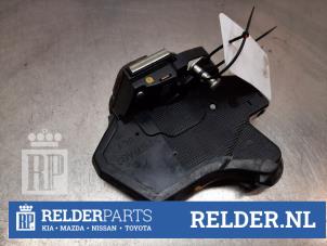 Gebruikte Deurslot Mechaniek 4Deurs links-achter Toyota Corolla Wagon (E12) 1.6 16V VVT-i Prijs € 25,00 Margeregeling aangeboden door Relder Parts B.V.