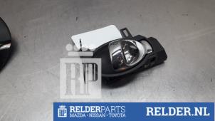 Gebruikte Portiergreep 4Deurs links-achter Nissan Note (E12) 1.2 68 Prijs € 25,00 Margeregeling aangeboden door Relder Parts B.V.
