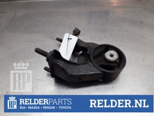 Gebruikte Motorrubber Toyota Corolla Verso (R10/11) 2.2 D-4D 16V Prijs € 35,00 Margeregeling aangeboden door Relder Parts B.V.