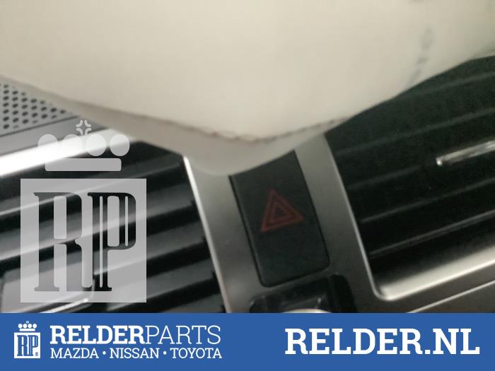 Paniekverlichtings Schakelaar Toyota Avensis