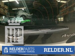 Gebruikte Ruitenwisserarm achter Toyota Aygo (B40) 1.0 12V VVT-i Prijs € 25,00 Margeregeling aangeboden door Relder Parts B.V.