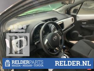 Gebruikte Module + Airbag Set Toyota Yaris III (P13) 1.5 16V Hybrid Prijs € 650,00 Margeregeling aangeboden door Relder Parts B.V.