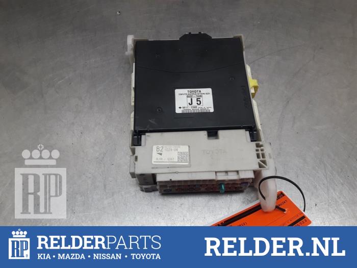 Gebruikte Computer Diversen Toyota iQ 1.0 12V VVT-i Prijs € 100,00 Margeregeling aangeboden door Relder Parts B.V.