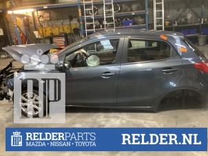 Gebruikte Veiligheidsgordel Insteek links-achter Mazda 2 (DE) 1.3 16V S-VT Prijs € 15,00 Margeregeling aangeboden door Relder Parts B.V.