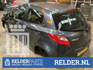 Gebruikte Gasdemperset Achterklep Mazda 2 (DE) 1.3 16V S-VT Prijs € 25,00 Margeregeling aangeboden door Relder Parts B.V.
