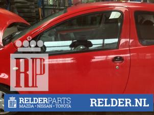 Gebruikte Portier 2Deurs links Toyota Aygo (B10) 1.0 12V VVT-i Prijs € 100,00 Margeregeling aangeboden door Relder Parts B.V.