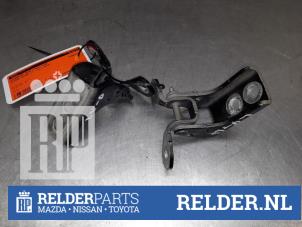 Gebruikte Scharnier deur links-voor Nissan Micra (K14) 1.5 dCi Prijs € 25,00 Margeregeling aangeboden door Relder Parts B.V.