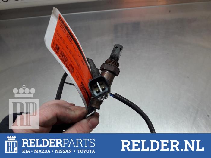 Gebruikte Lambda Sonde Toyota Avensis Wagon (T25/B1E) 2.0 16V VVT-i D4 Prijs € 25,00 Margeregeling aangeboden door Relder Parts B.V.