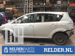 Gebruikte Remklauw (Tang) links-voor Toyota Corolla Verso (R10/11) 1.6 16V VVT-i Prijs € 35,00 Margeregeling aangeboden door Relder Parts B.V.