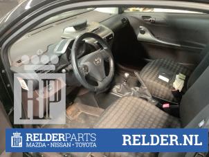 Gebruikte Stuurbekrachtiging Elektrisch Toyota iQ 1.0 12V VVT-i Prijs € 75,00 Margeregeling aangeboden door Relder Parts B.V.