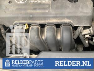 Gebruikte Spruitstuk Inlaat Toyota Avensis Wagon (T25/B1E) 1.8 16V VVT-i Prijs € 60,00 Margeregeling aangeboden door Relder Parts B.V.