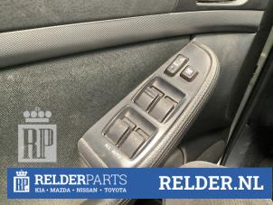 Gebruikte Ruit schakelaar elektrisch Toyota Avensis Wagon (T25/B1E) 1.8 16V VVT-i Prijs € 45,00 Margeregeling aangeboden door Relder Parts B.V.