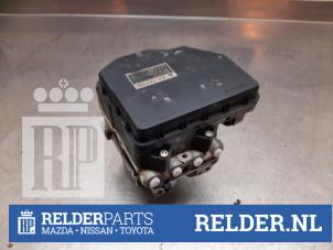 Gebruikte ABS Pomp Toyota RAV4 (A3) 2.0 16V Valvematic 4x2 Prijs € 90,00 Margeregeling aangeboden door Relder Parts B.V.