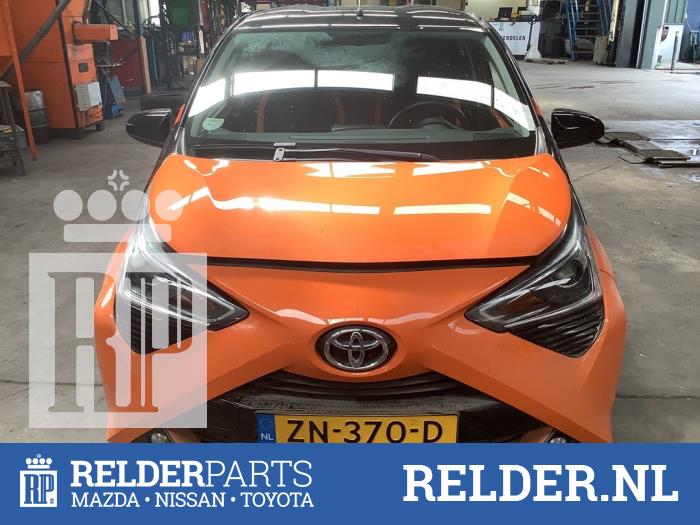 Draagarm links-voor Toyota Aygo