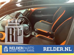 Gebruikte Aanjager Toyota Aygo (B40) 1.0 12V VVT-i Prijs € 25,00 Margeregeling aangeboden door Relder Parts B.V.