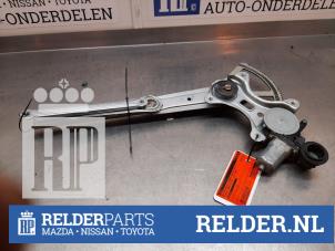 Gebruikte Ruitmechaniek 4Deurs rechts-voor Toyota Land Cruiser (J12) 3.0 D-4D 16V Prijs € 35,00 Margeregeling aangeboden door Relder Parts B.V.
